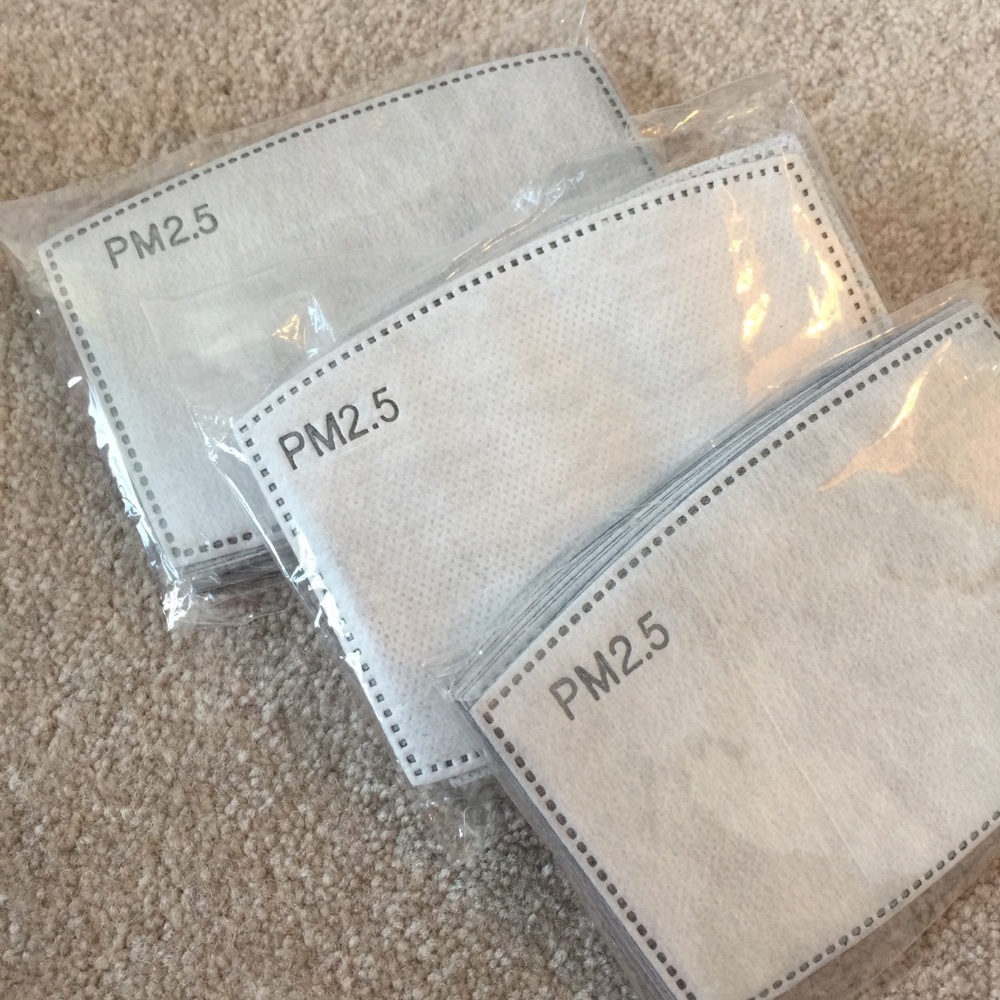 🍒🍒🍒 PM25 charcoal filters for masks. 3 packs of 10